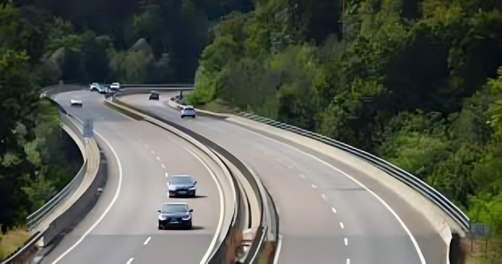 Motorways & Expressways